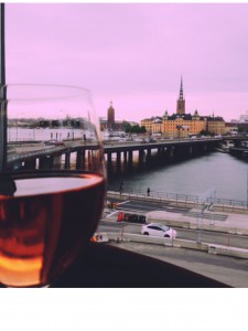 Kunde det bli bättre denna fina Stockholmskväll, älskar denna stad.